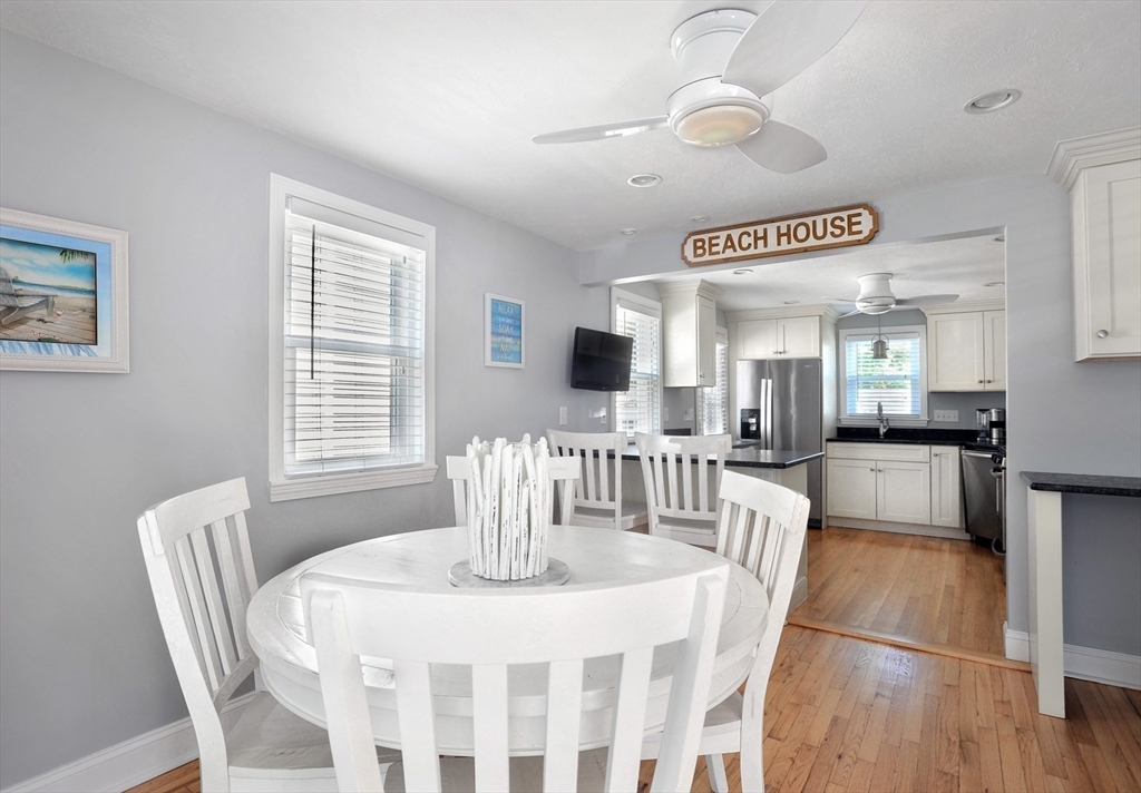 9 G St, Hull, MA Photo #16