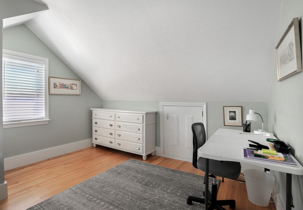 9 G St, Hull, MA Photo #24