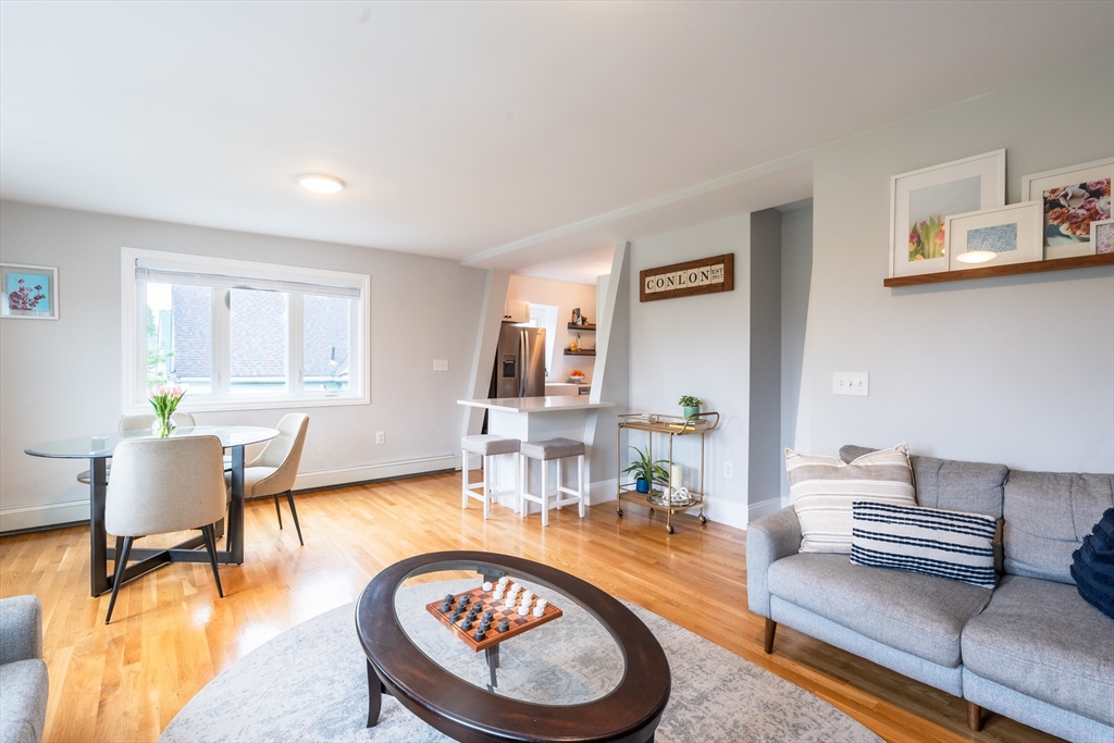 108 Franklin St 2