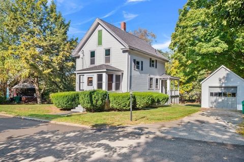6 Highland Ave Groveland MA 01834