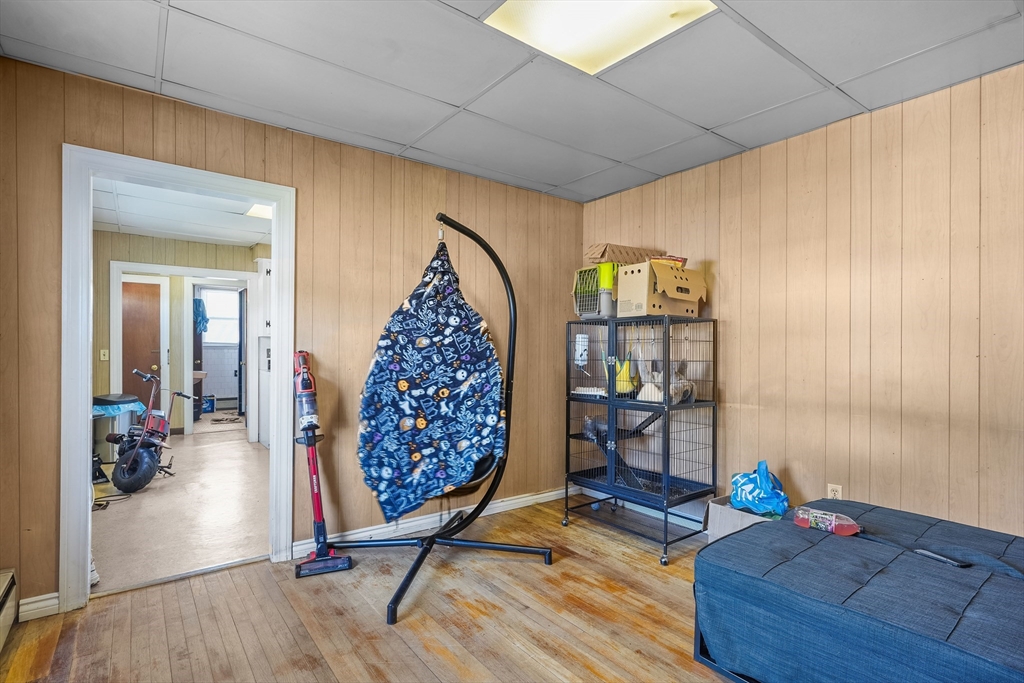 442 Taunton Ave