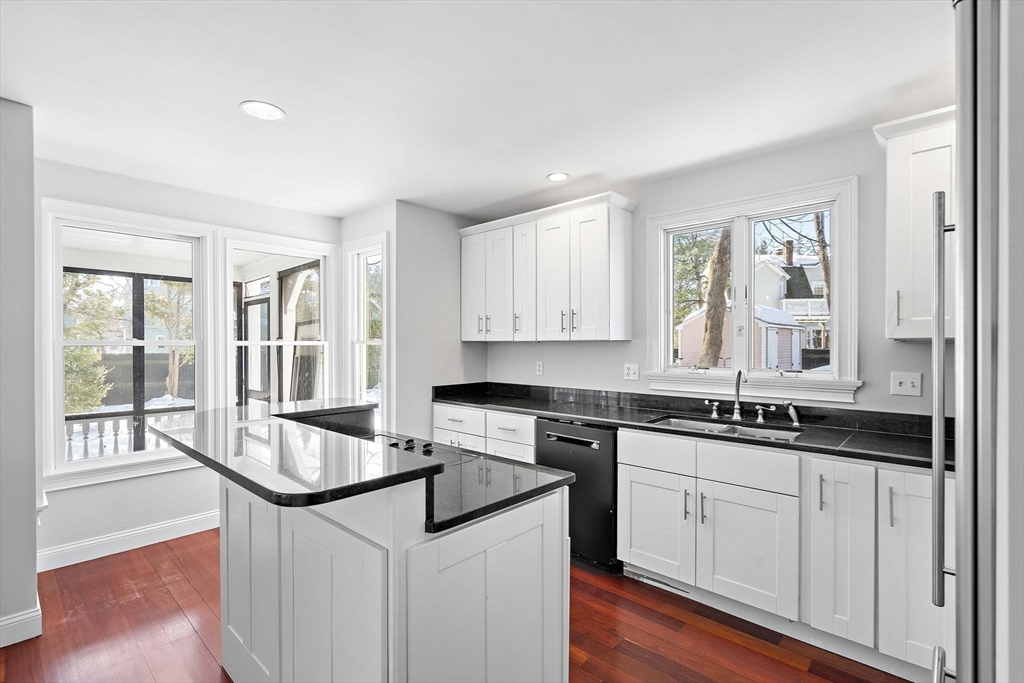 32 Thoreau Street 32