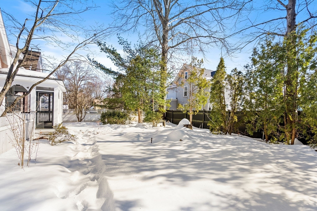 32 Thoreau Street 32