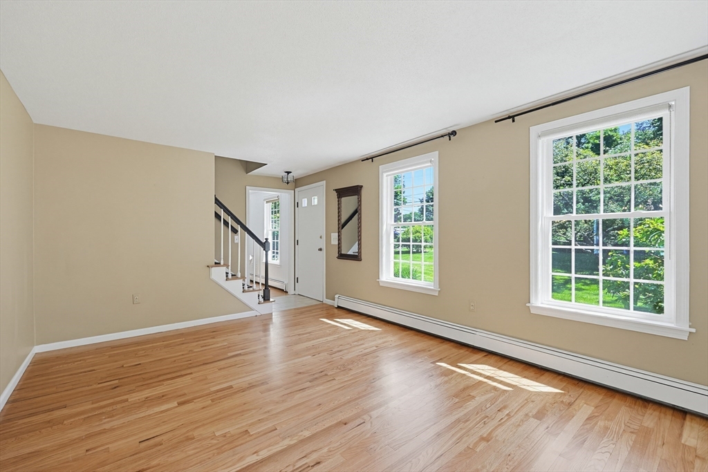 203 Pleasant St