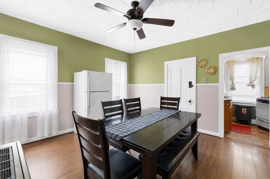 17 Salisbury St, New Bedford, MA, 17 Salisbury St, New Bedford, MA Photo #22