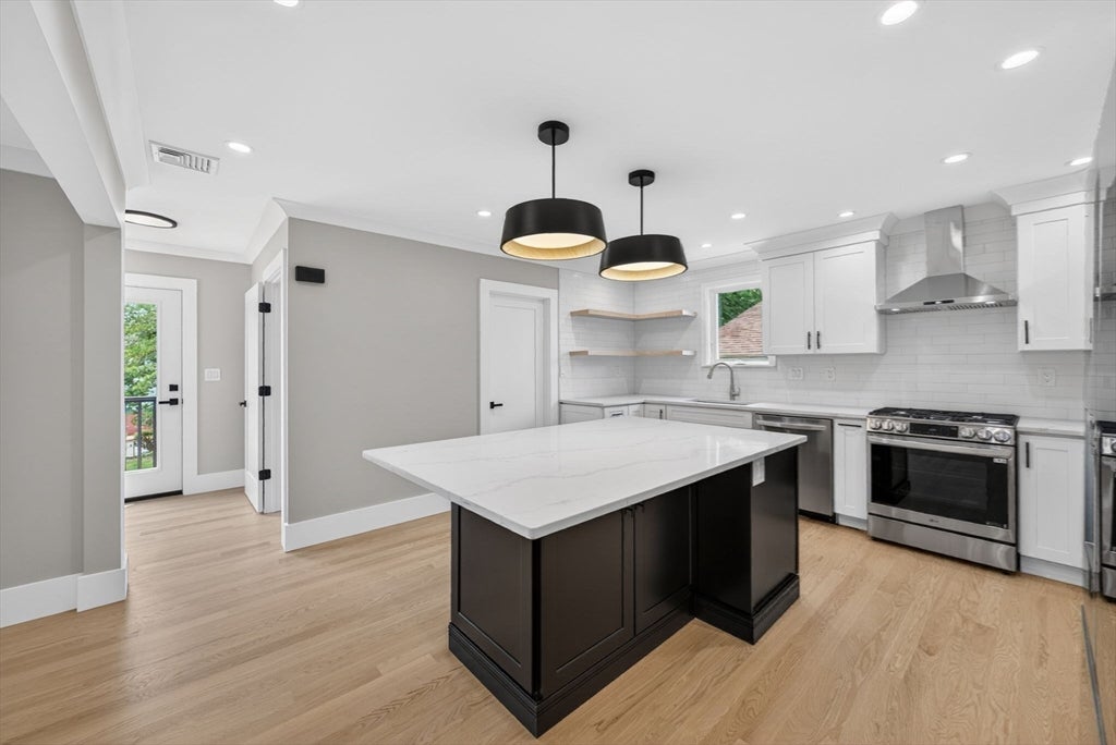 29 Hanson St 2
