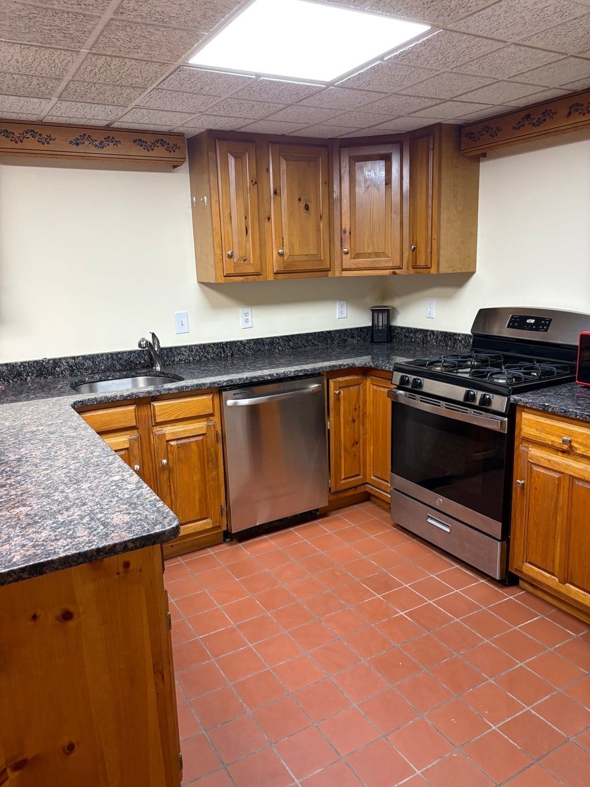 111 Esta Road, Plymouth, MA, 111 Esta Road, Plymouth, MA Photo #4