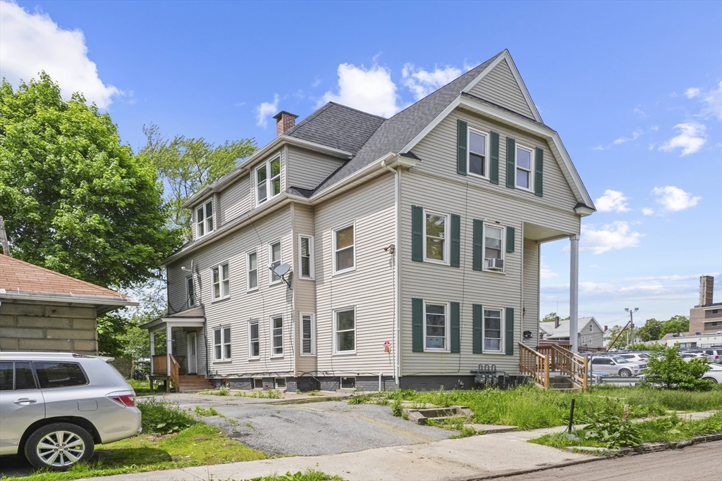 23 Ashton St.