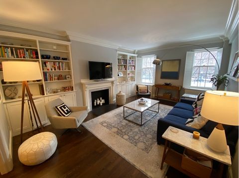 180 Commonwealth Ave 5 Boston MA 02116