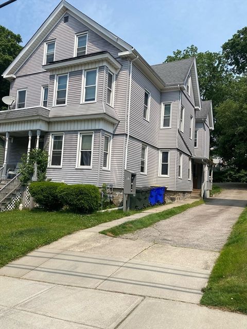877 High St Fall River MA 02720