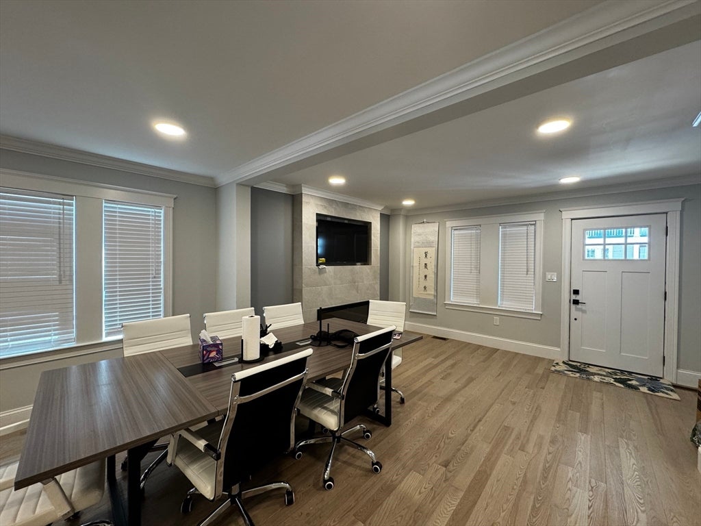 33 Hamilton St #1, Medford, MA Photo #4