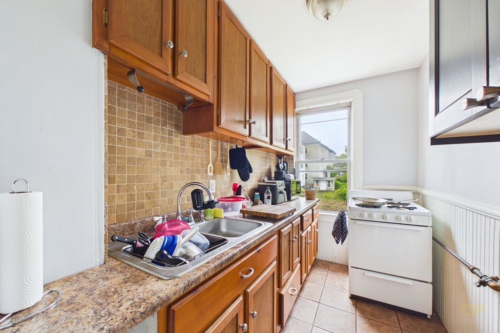 491 N Front St, New Bedford, MA Photo #14