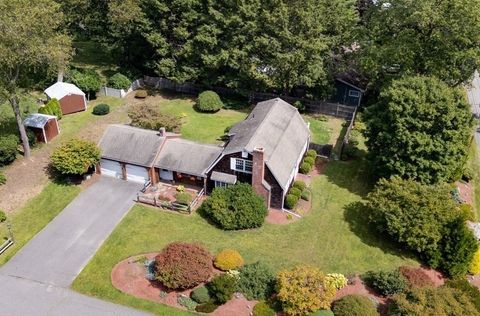 12 Birchwood Dr Boylston MA 01505