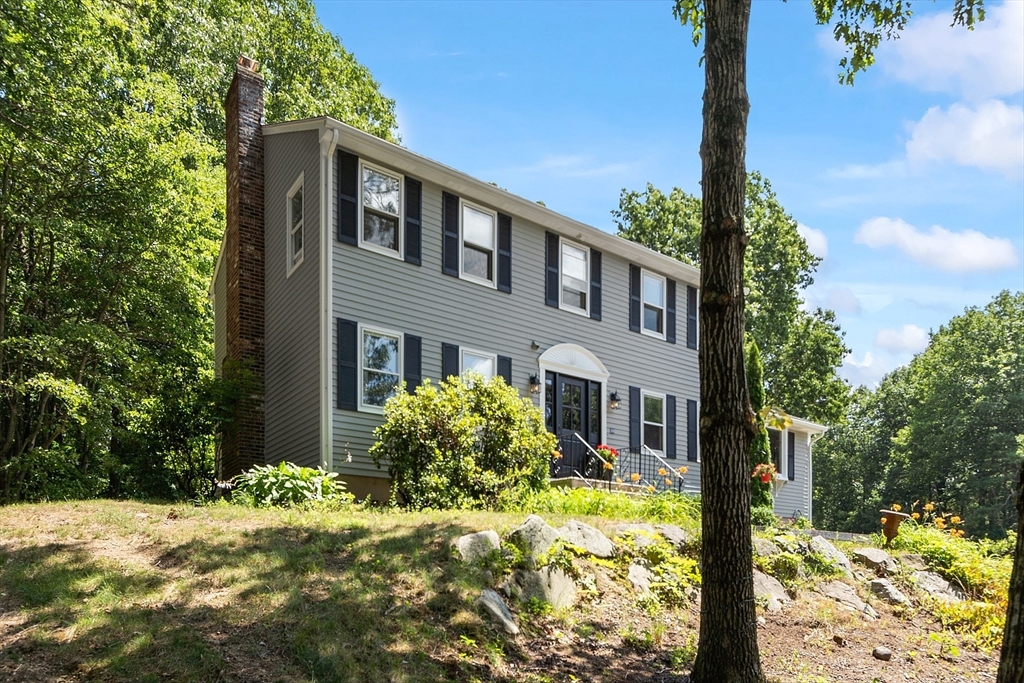 16 Birch Dr