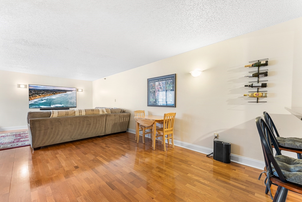 15 N Beacon St 412
