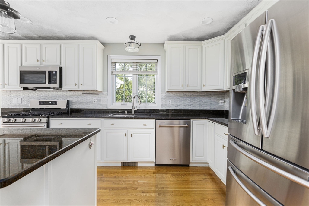 15 Arline Dr