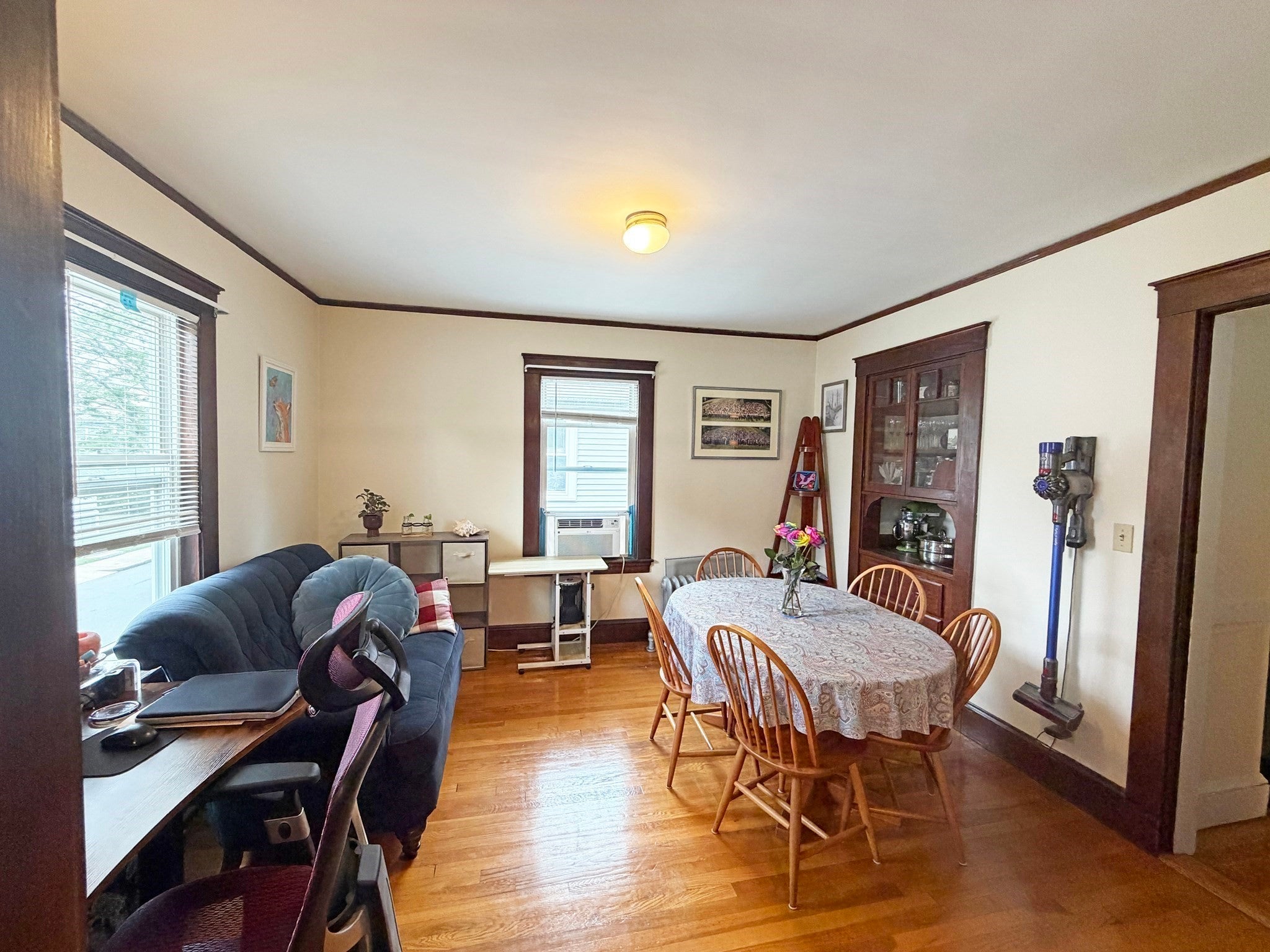 250-252 Robbins St B