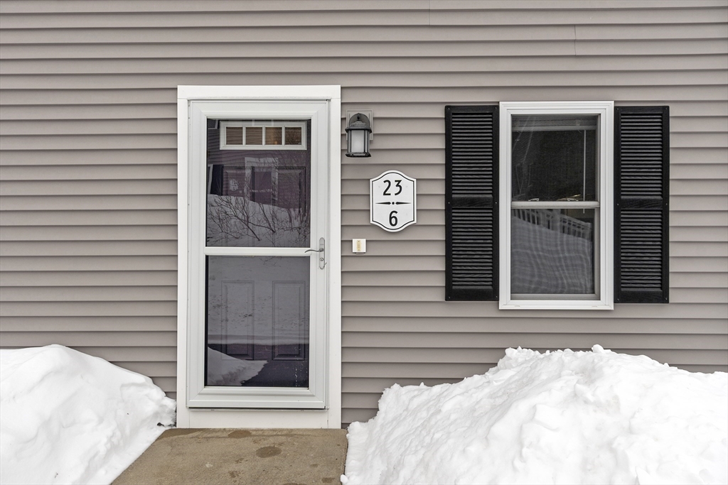 23 Olde Colonial Dr 6