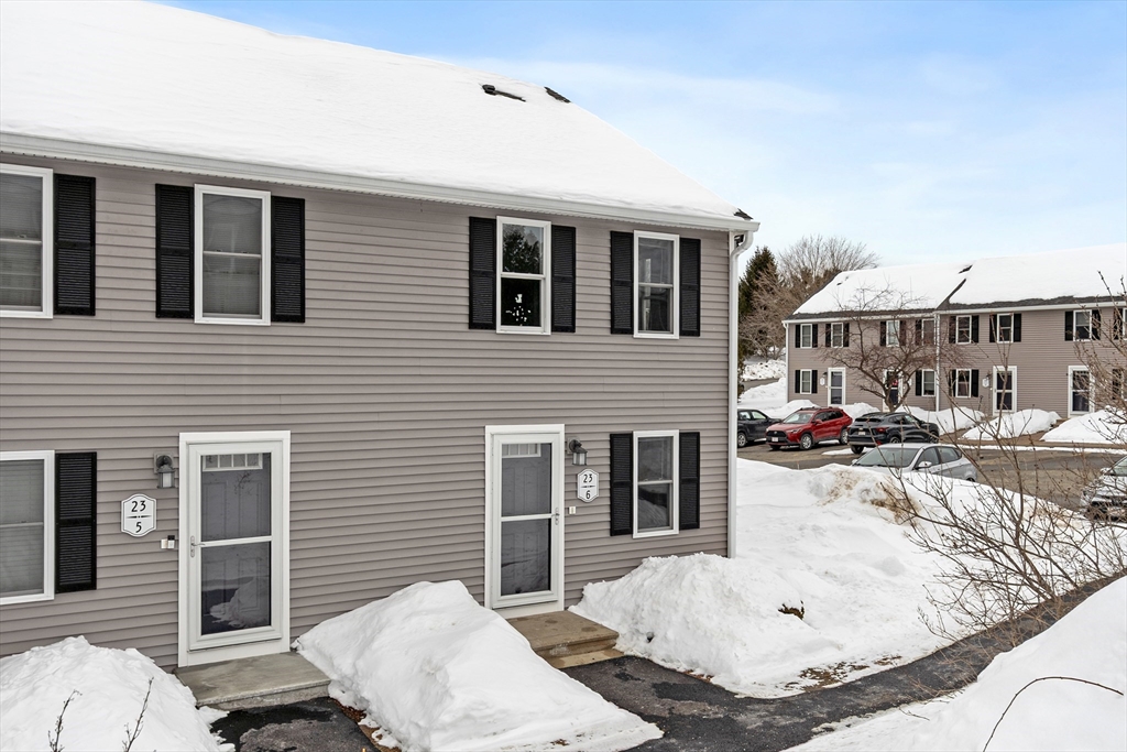 23 Olde Colonial Dr 6