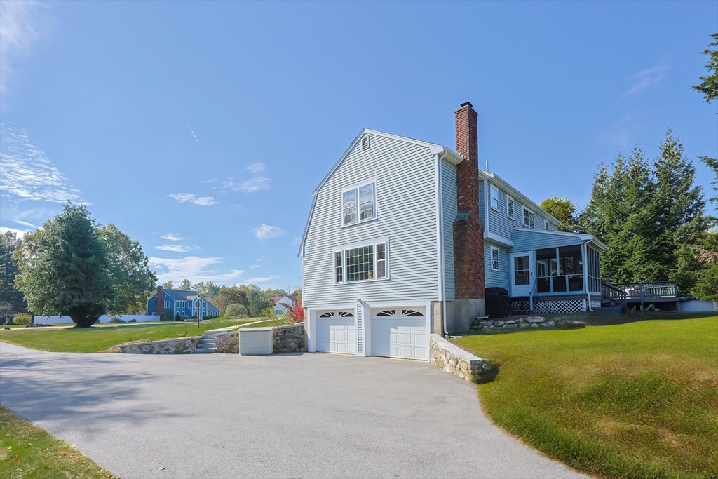 42 Olympic Ln