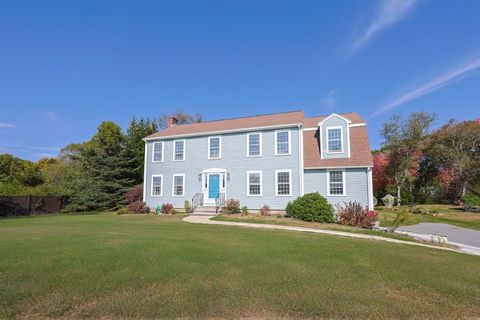 42 Olympic Ln North Andover MA 01845