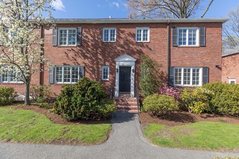 Photo of 18 Still Street #25, Brookline, MA 02446 (MLS # 73508893)