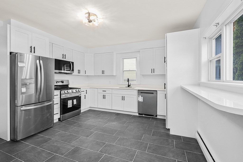 27 Ladd Street 27