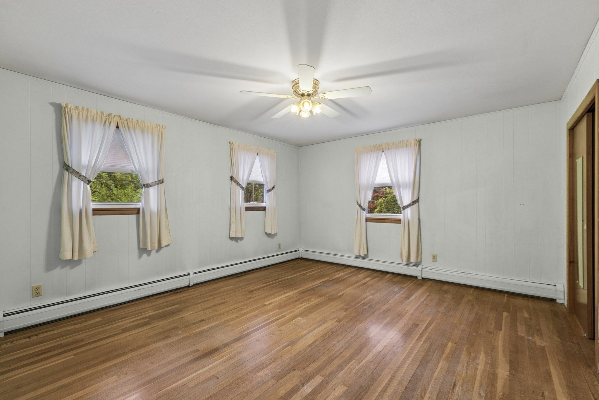 30 Lee Rd, Dracut, MA, 30 Lee Rd, Dracut, MA Photo #11