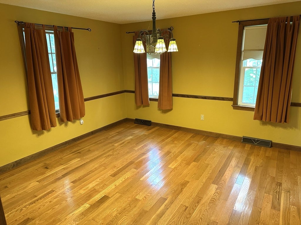 8 Deep Wood Dr, Sandwich, MA Photo #8
