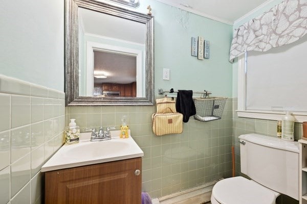 58-60 Lewis Road, Yarmouth, MA, 58-60 Lewis Road, Yarmouth, MA Photo #9