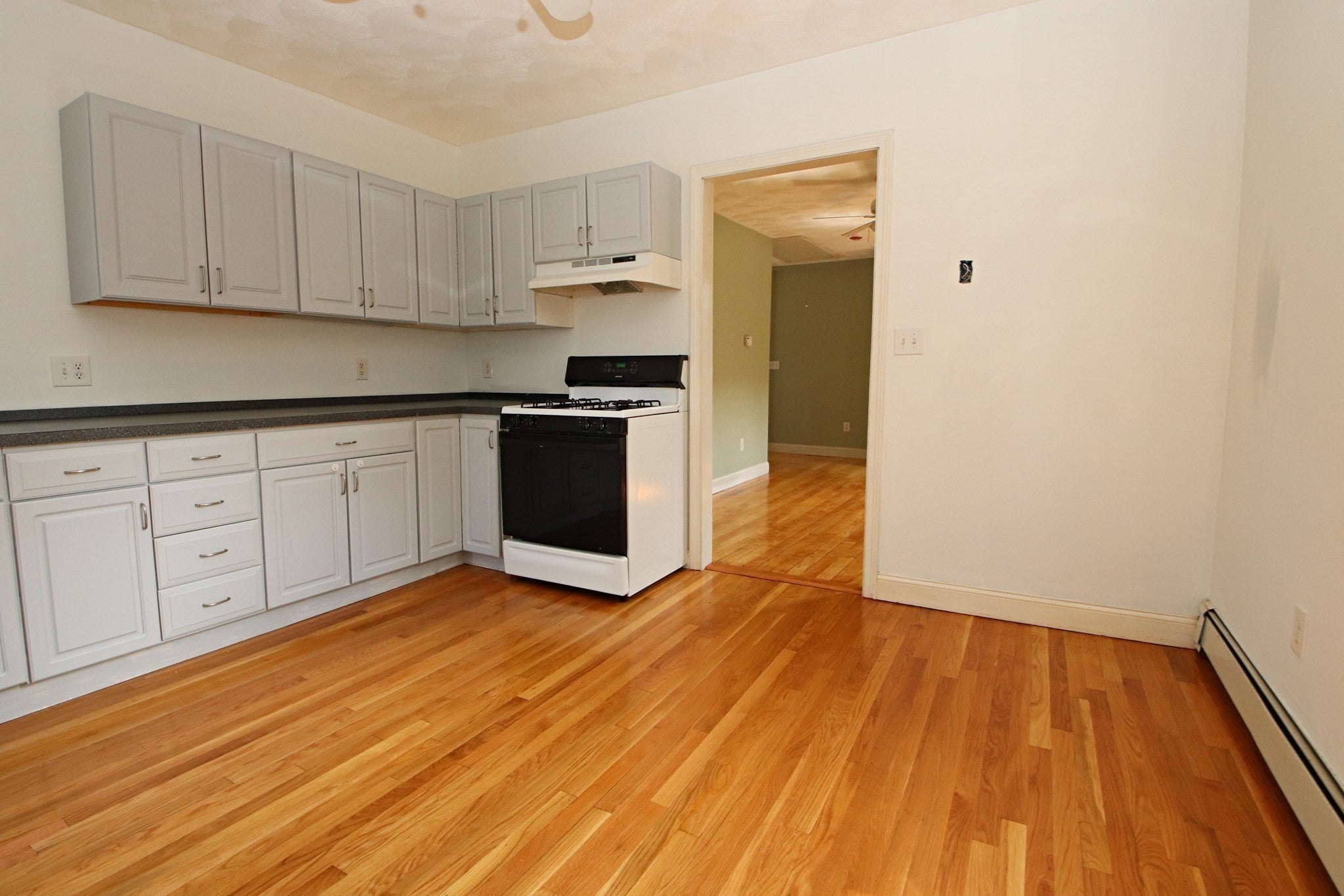 601 Lincoln Avenue, Saugus, MA Photo #22
