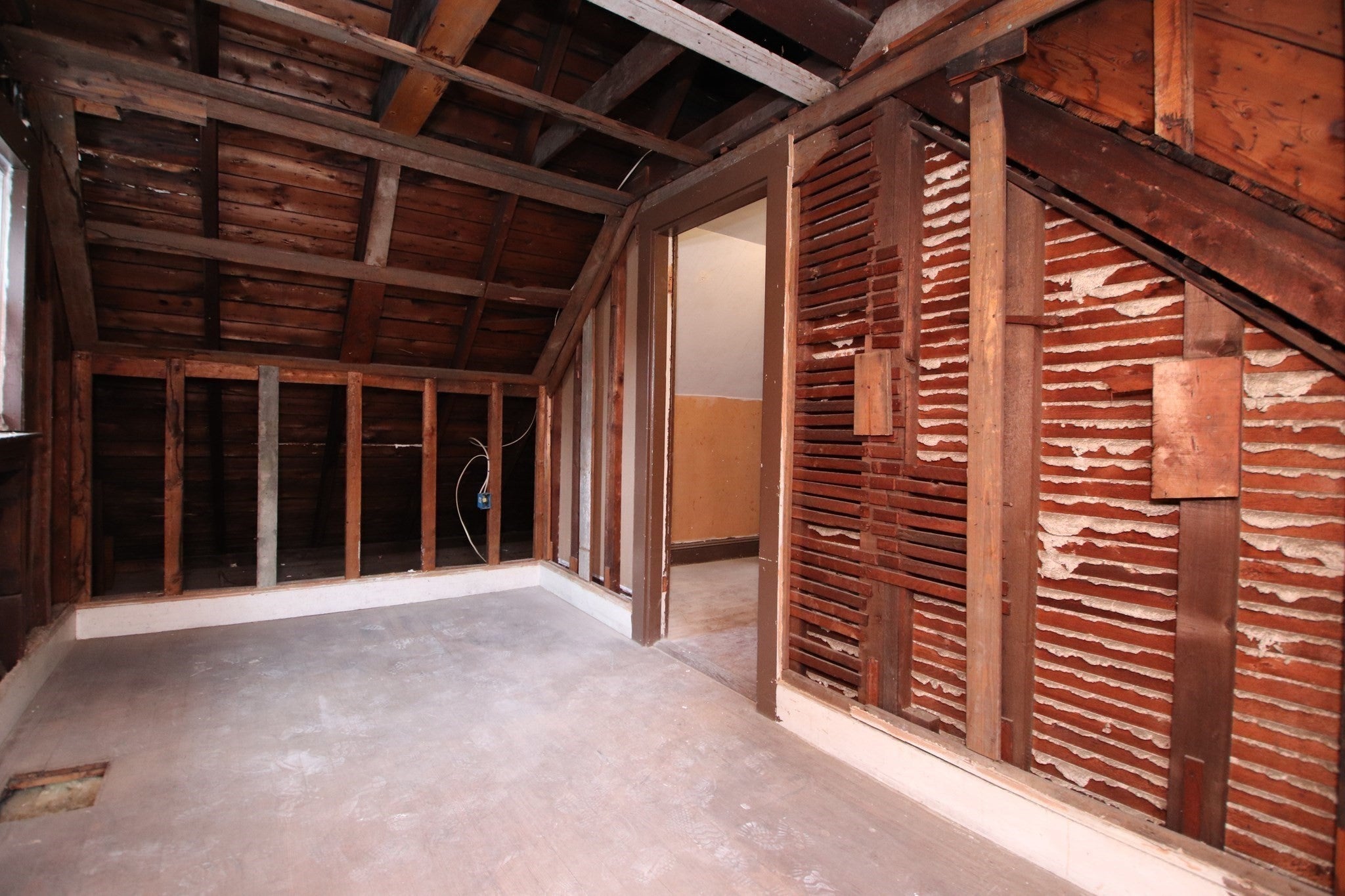 601 Lincoln Avenue, Saugus, MA Photo #38