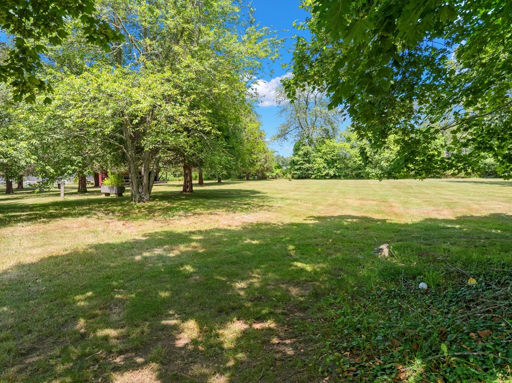 453 Rounseville Rd