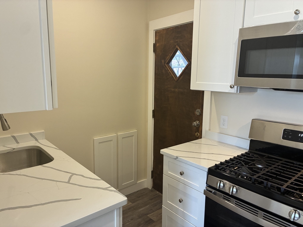 185 Chestnut Hill Ave 12