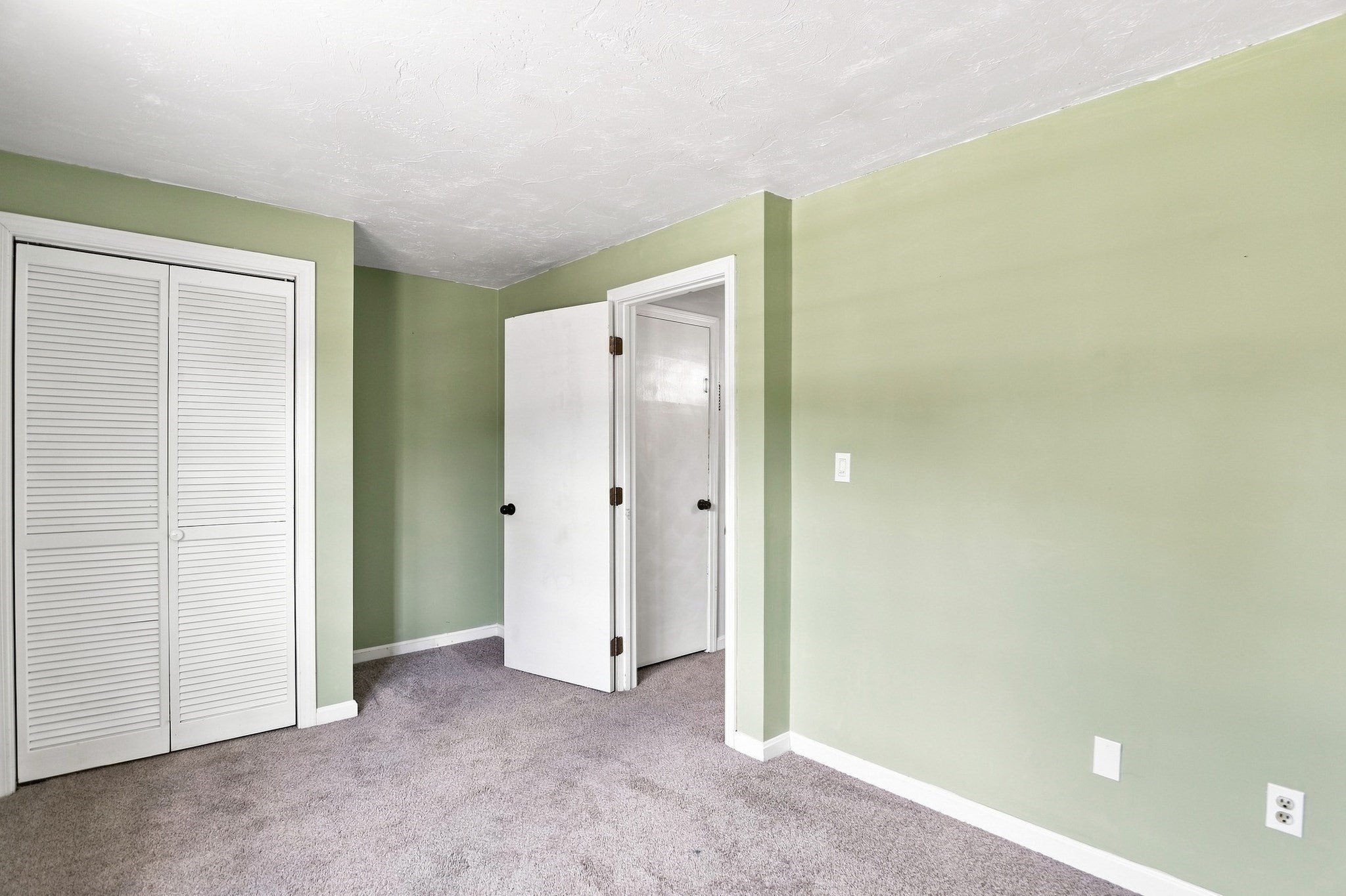 322 Bedford St #322, East Bridgewater, MA Photo #13