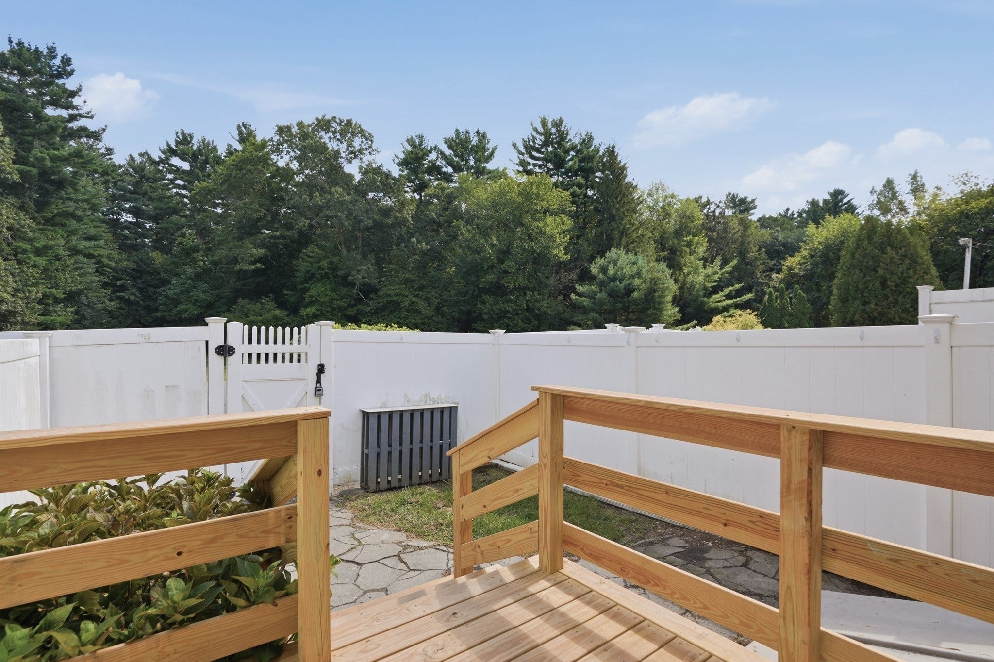 322 Bedford St #322, East Bridgewater, MA Photo #18