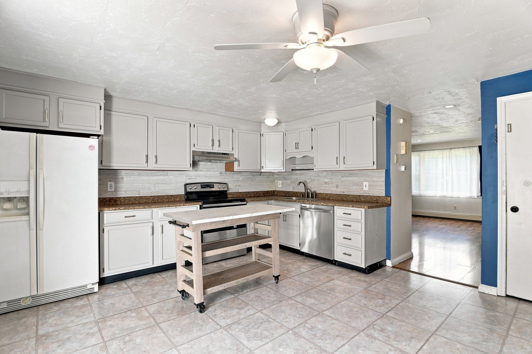 322 Bedford St #322, East Bridgewater, MA Photo #5