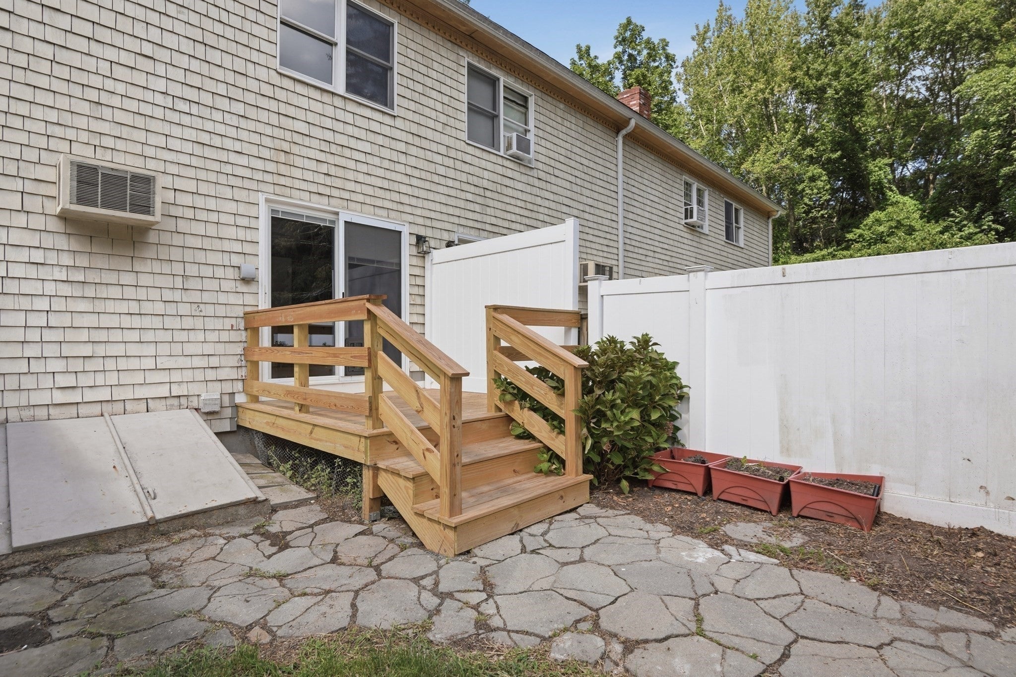 322 Bedford St #322, East Bridgewater, MA Photo #19