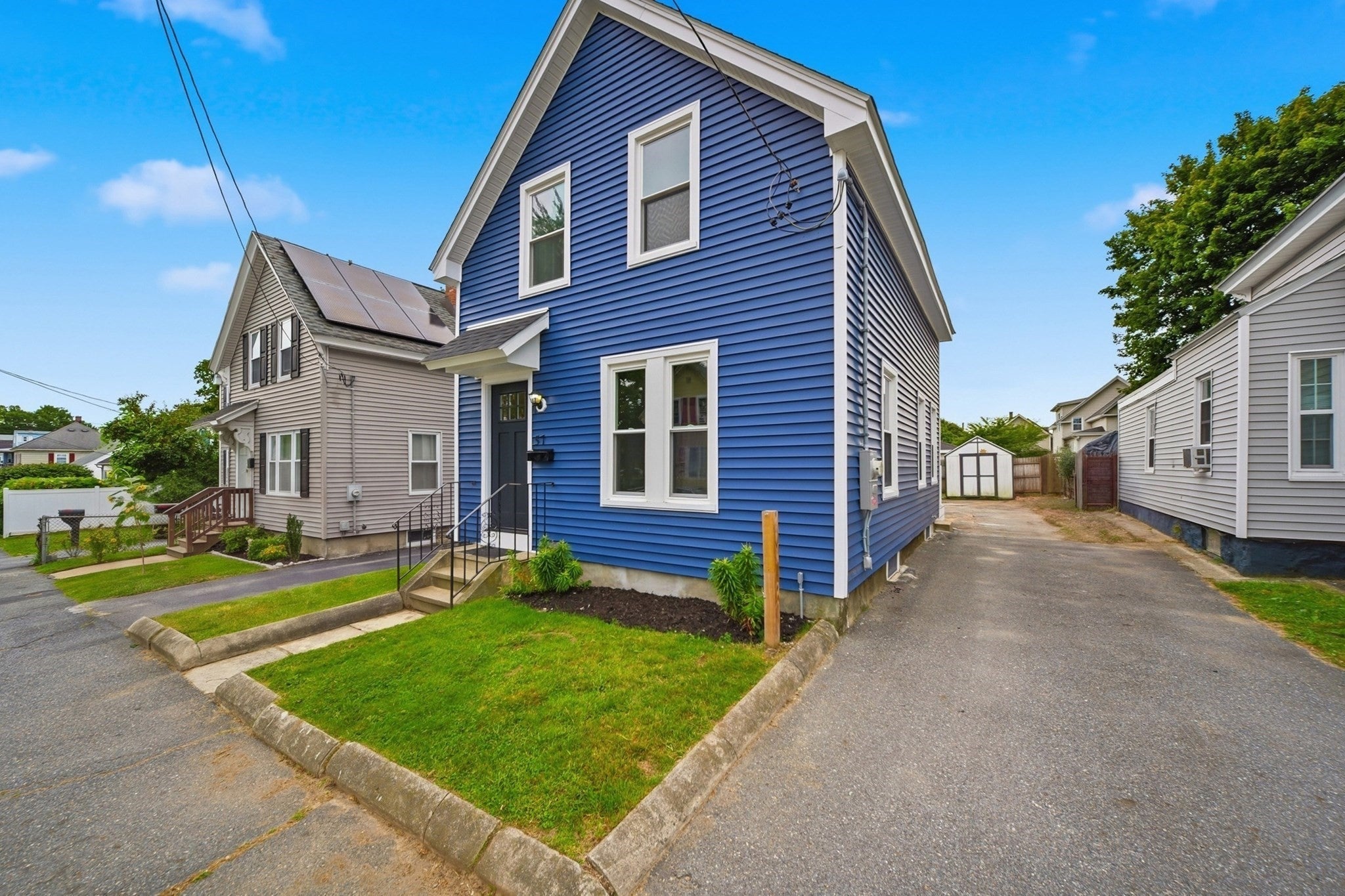 57 Corbett St, Lowell, MA Photo #28