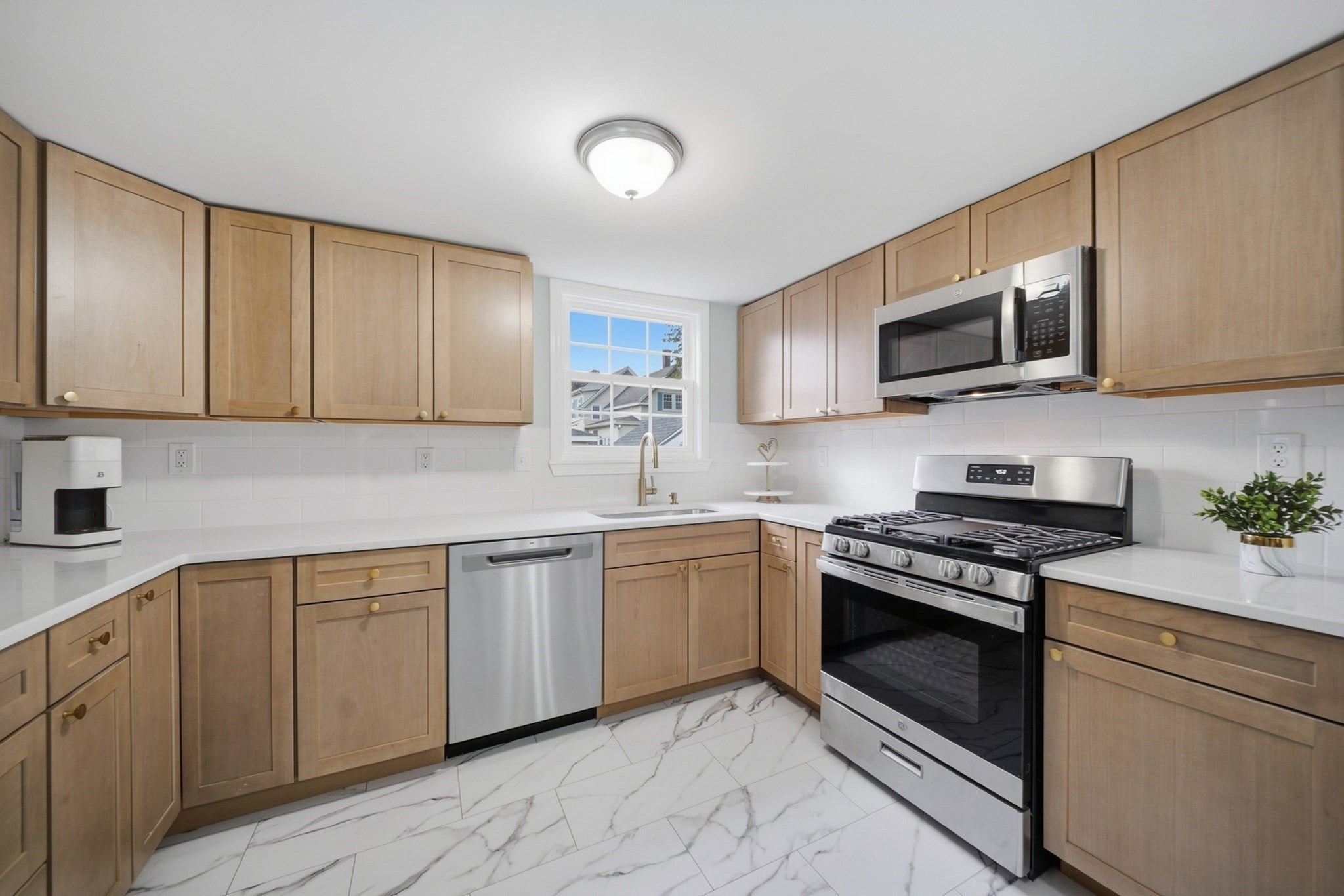 57 Corbett St, Lowell, MA Photo #2