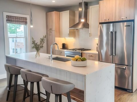 84 Romsey Street 3 Boston MA 02125