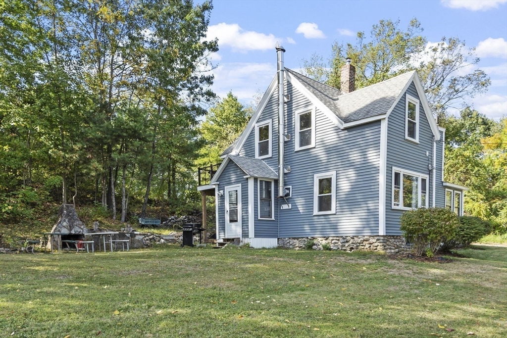 344 Pearl Hill Rd