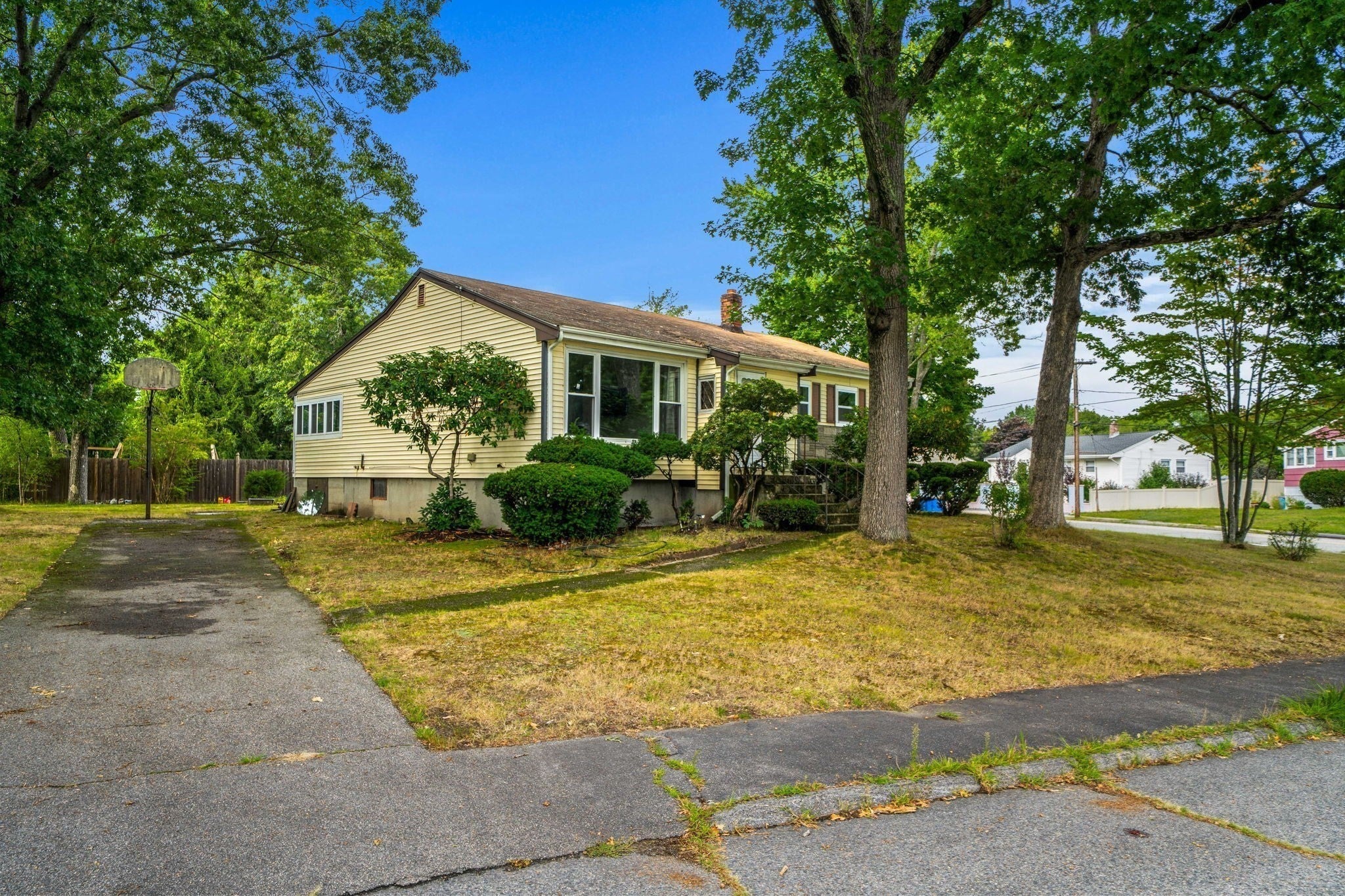 4 Niles Rd, Randolph, MA, 4 Niles Rd, Randolph, MA Photo #2