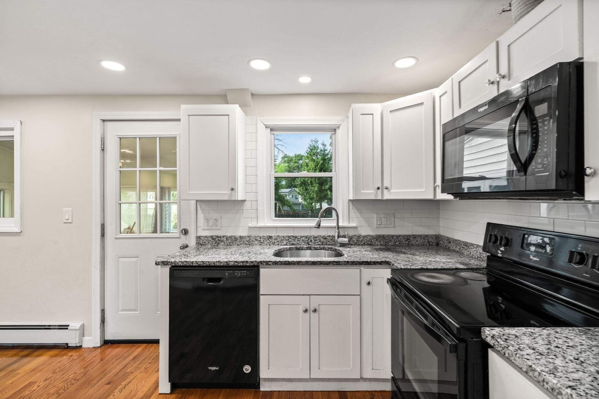 4 Niles Rd, Randolph, MA, 4 Niles Rd, Randolph, MA Photo #12