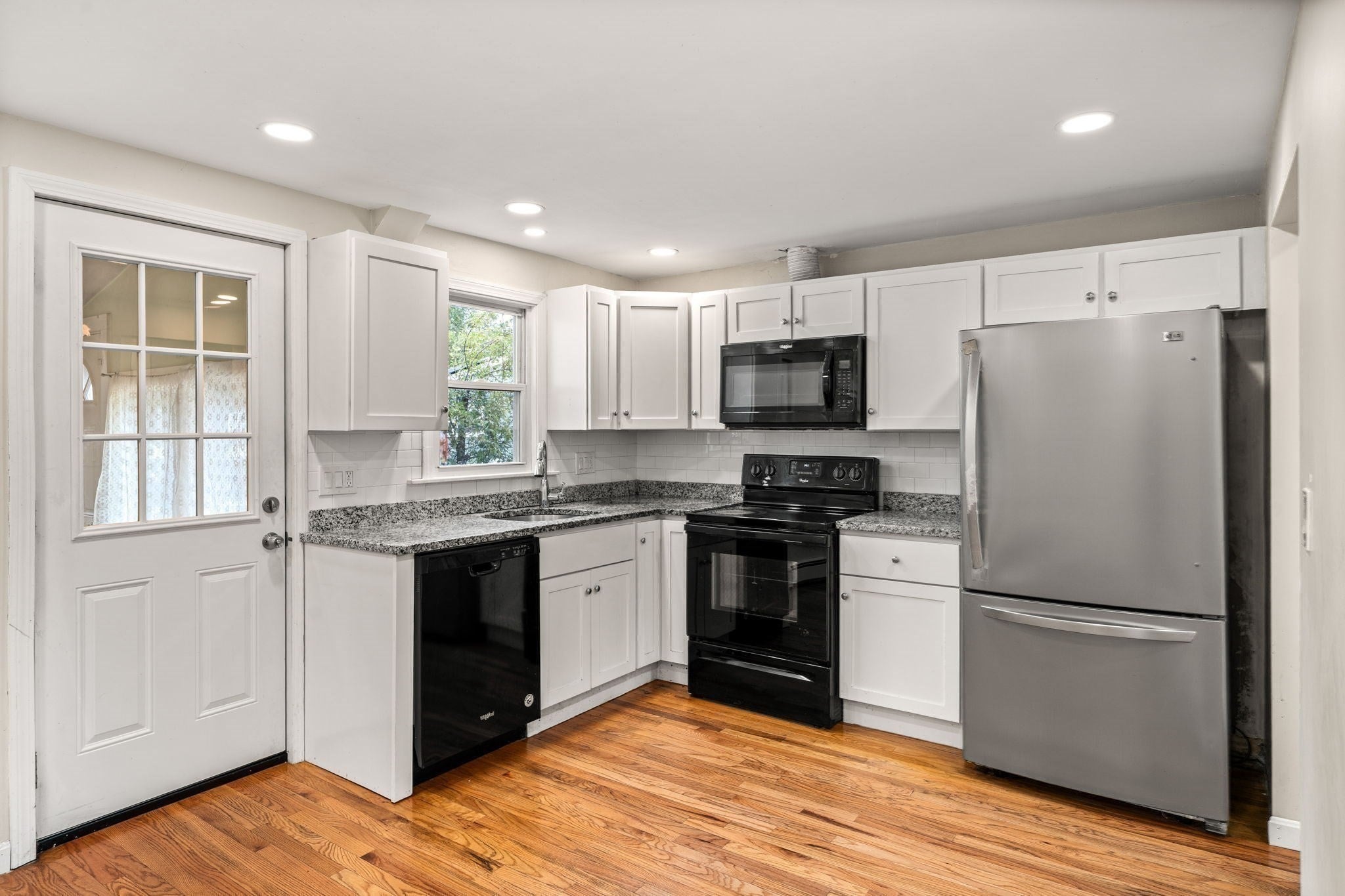 4 Niles Rd, Randolph, MA, 4 Niles Rd, Randolph, MA Photo #13