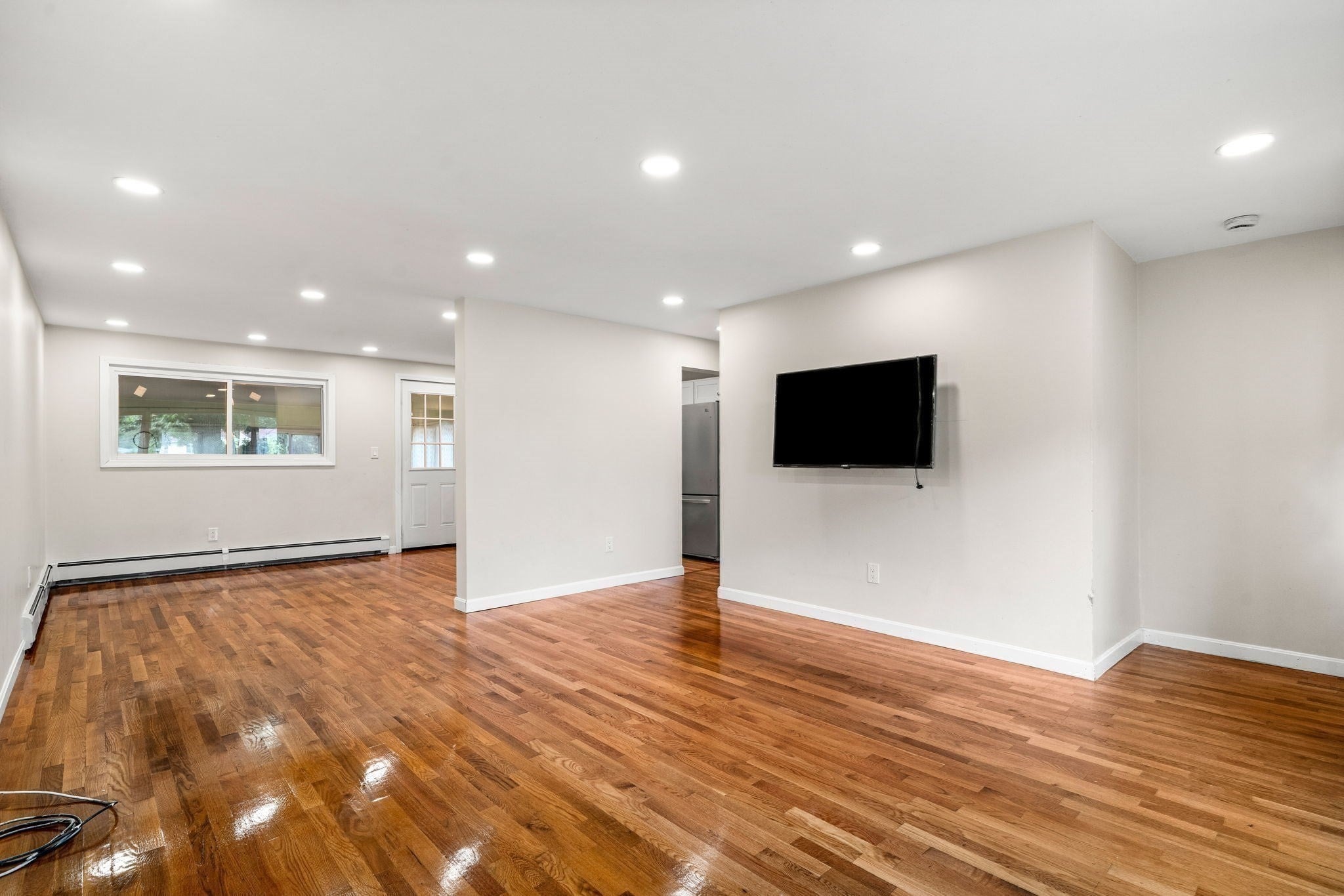 4 Niles Rd, Randolph, MA, 4 Niles Rd, Randolph, MA Photo #6