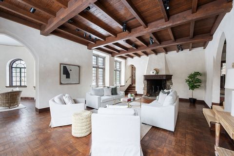 3 Evergreen Ln Hingham MA 02043