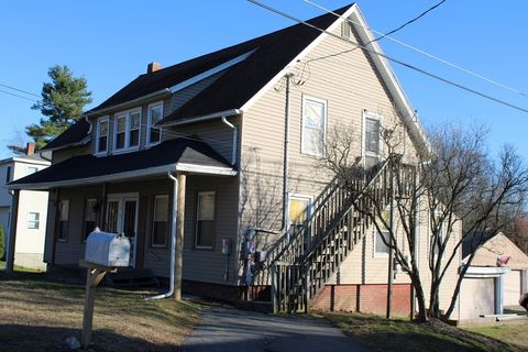 25 Quinebaug Road Dudley MA 01571