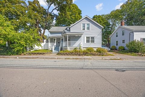 68 Fisher St North Attleboro MA 02760