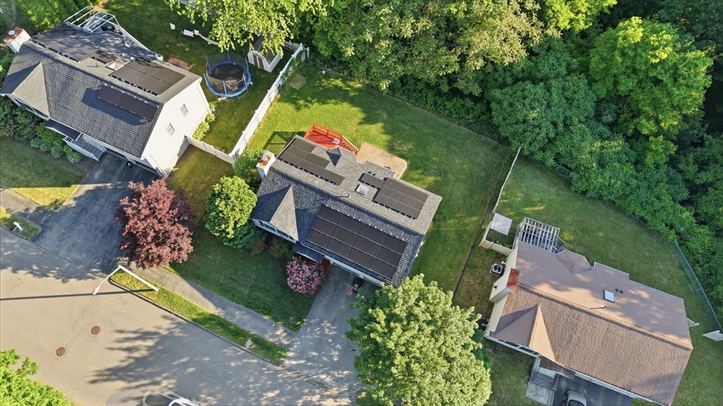37 Moreland Green Dr